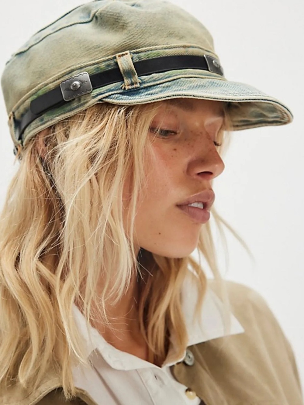 NWOT FREE PEOPLE WASHED DENIM CADET HAT